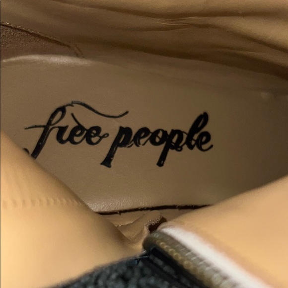 Free People Women's Silver Ankle Boots - Picture 9 of 10